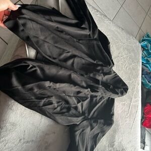Black small crop blazer.